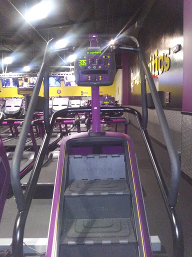 Gym «Planet FItness», reviews and photos, 1175 W March Ln, Stockton, CA 95207, USA