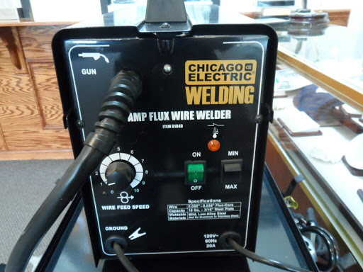 Pawn Shop «R J Jewelry & Loan Co», reviews and photos, 1210 Bloomingdale Rd, Glendale Heights, IL 60139, USA