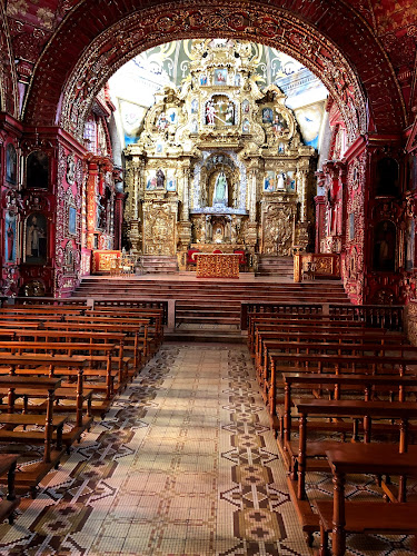 Comentarios y opiniones de Iglesia de Santo Domingo