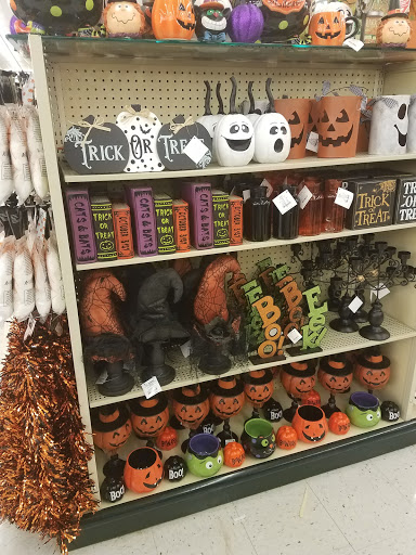 Craft Store «Hobby Lobby», reviews and photos, 1404 Old Aberdeen Rd #41, Columbus, MS 39705, USA