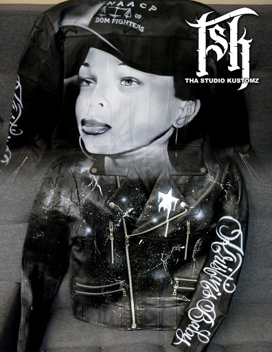 Tha Studio Kustomz image