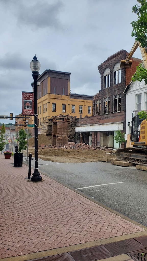 The Blue Diamond Inn 15717