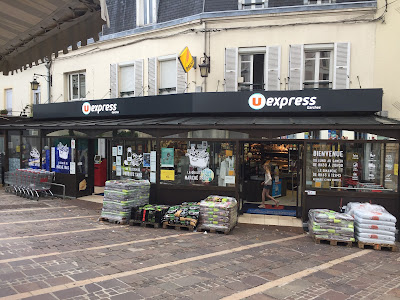 U Express à Garches