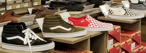 Shoe Store «DSW Designer Shoe Warehouse», reviews and photos, 6644 Loisdale Rd, Springfield, VA 22150, USA