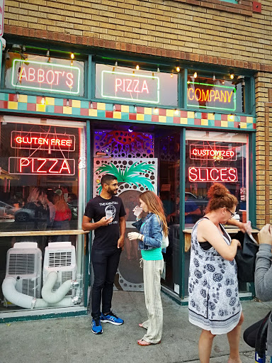 Shopping Mall «Abbot Kinney BLVD Shopping», reviews and photos, Navarre Ct, Venice, CA 90291, USA