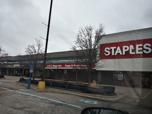 Office Supply Store «Staples», reviews and photos, 2601 Jackson Ave, Ann Arbor, MI 48103, USA