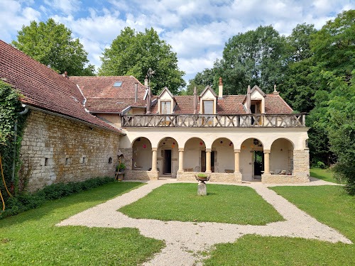 La chapelle du Domaine à Saint-Loup-Géanges