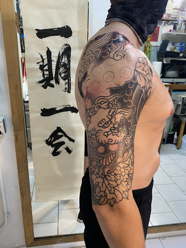 Explore cute booty tattoo ideas, creative tattoo ideas in Honolulu, available at 434 TATTOO WAIKIKI