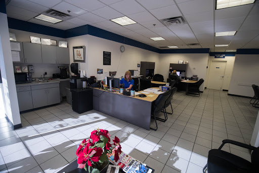 Auto Body Shop «AutoNation Collision Center North Scottsdale», reviews and photos, 15678 N Northsight Blvd, Scottsdale, AZ 85260, USA