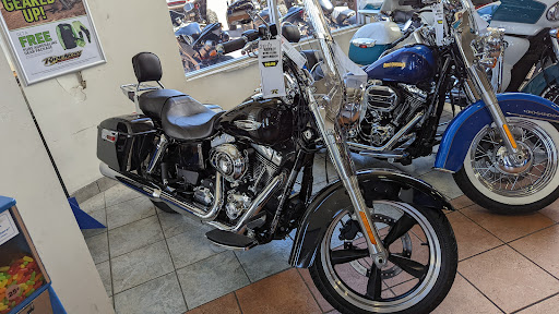 Motorcycle Dealer «RideNow Powersports Phoenix», reviews and photos, 17202 N Cave Creek Rd, Phoenix, AZ 85032, USA