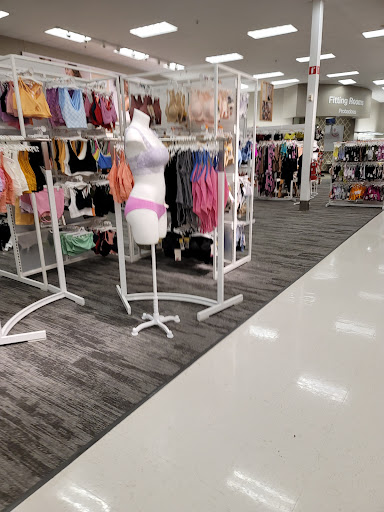 Department Store «Target», reviews and photos, 160 N Research Pl, Central Islip, NY 11722, USA