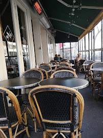 Atmosphère du Fuxia - Restaurant Italien Paris 16 - n°11