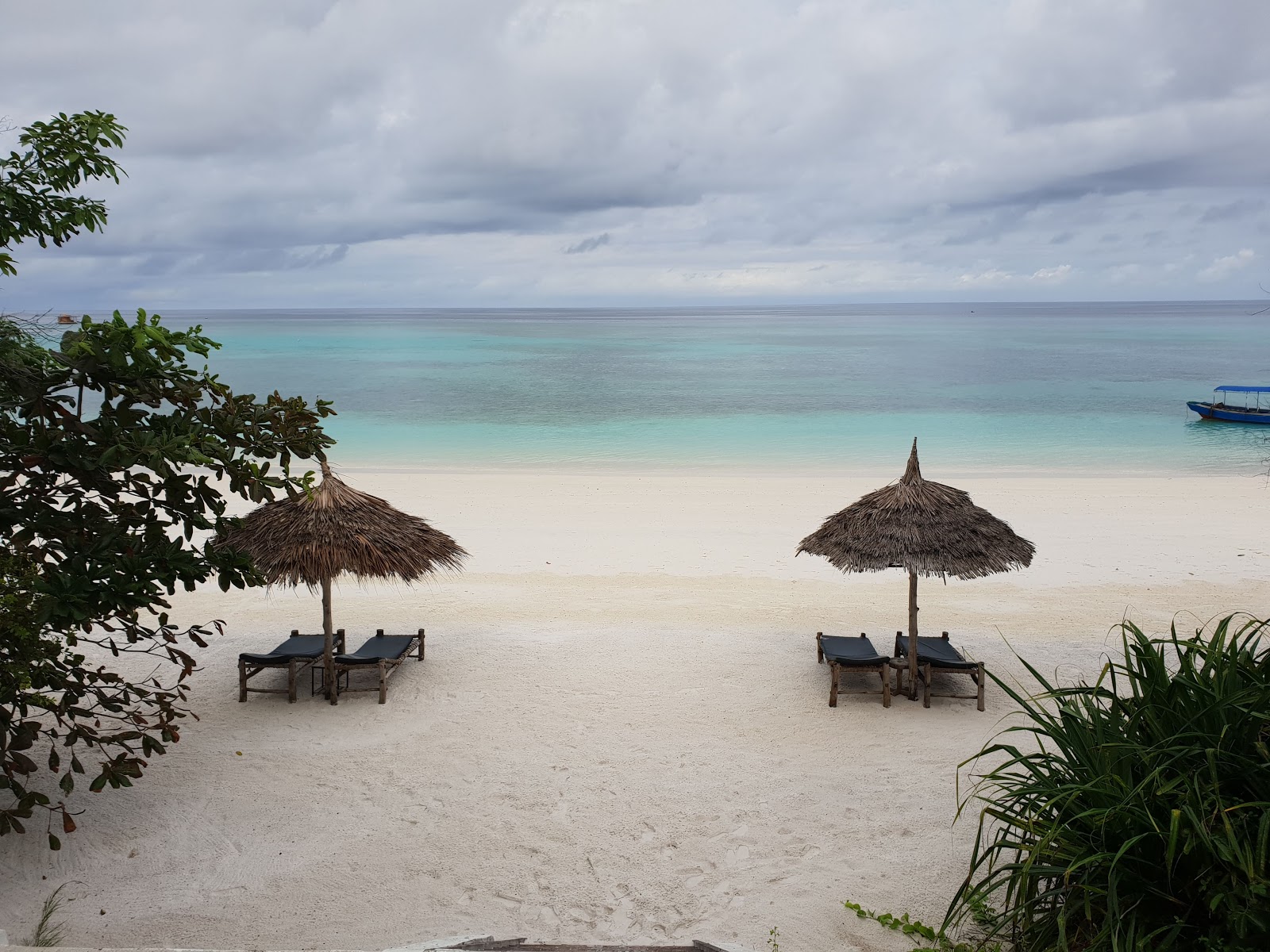 Foto di Pemba Island Beach area servizi