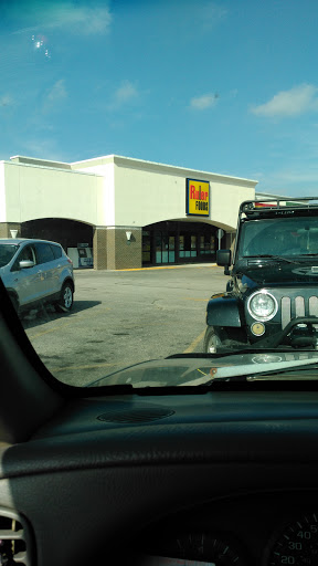 Grocery Store «Ruler», reviews and photos, 2675 Northtown Way, Highland, IL 62249, USA