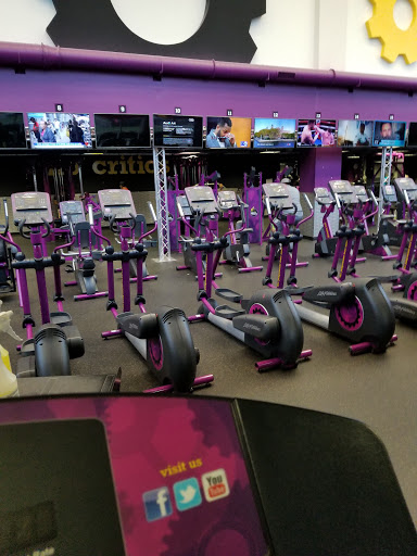 Gym «Planet Fitness», reviews and photos, 100 Hamilton Plaza, Paterson, NJ 07505, USA