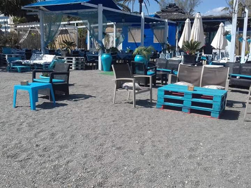 Información y opiniones sobre La Gustosa Beach de Torre Del Mar
