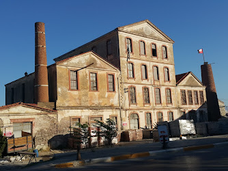 Sezai Ömer Madra tarihi zeytinyağı ve sabun fabrikası