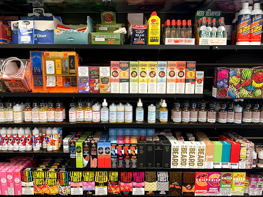 Tobacco Shop «Smoke Hut Smoke Shop», reviews and photos, 11902 Blue Ridge Boulevard g, Grandview, MO 64030, USA