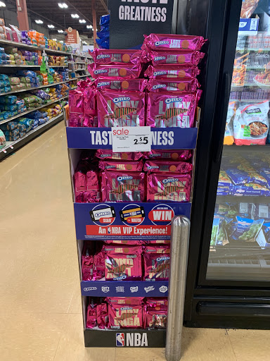 Supermarket «Giant Eagle Supermarket», reviews and photos, 1201 Mentor Ave, Painesville, OH 44077, USA