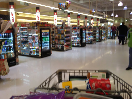 Grocery Store «Giant Food Stores», reviews and photos, 330 Marketplace Boulevard, Selinsgrove, PA 17870, USA