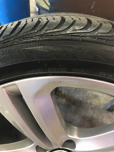 Used Car Dealer «Car Factory Direct», reviews and photos, 770 Bridgeport Ave, Milford, CT 06460, USA