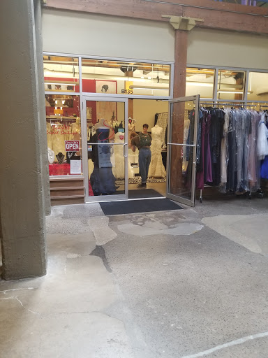 Shopping Mall «Village Gate Square», reviews and photos, 274 Goodman St N, Rochester, NY 14607, USA