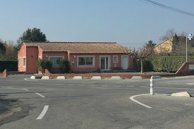Clinique Vétérinaire du Pont des Aubes - Dr Vet SCHLEGEL à L'Isle-sur-la-Sorgue