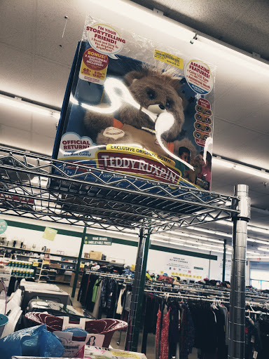 Discount Store «Bargain Hunt», reviews and photos, 924 N Mulberry St #110, Elizabethtown, KY 42701, USA