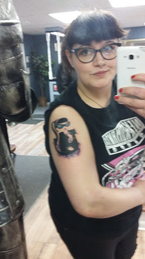 Tattoo and Piercing Shop «Lunchbox Tattoo & Body Piercing», reviews and photos, 3604 N Chapel Hill Rd, Johnsburg, IL 60050, USA