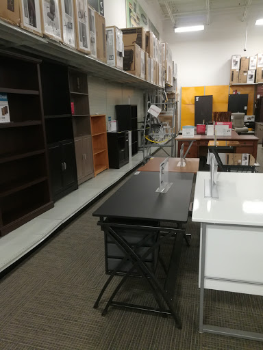 Office Supply Store «OfficeMax», reviews and photos, 721 N Alafaya Trail, Orlando, FL 32828, USA