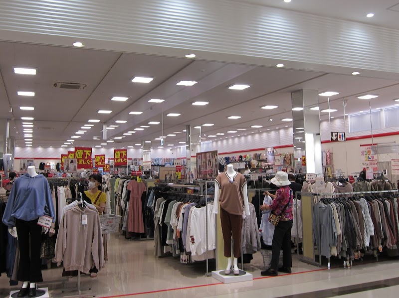 ファッションセンターしまむら アクロスプラザ古島駅前店