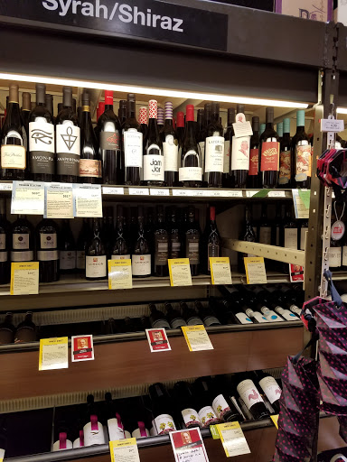 Wine Store «Total Wine & More», reviews and photos, 4260 W 78th St, Bloomington, MN 55435, USA