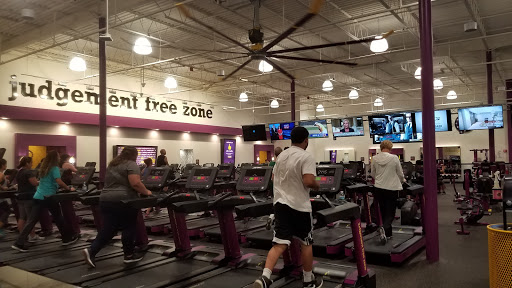 Gym «Planet Fitness», reviews and photos, 1778 Washington St, Stoughton, MA 02072, USA