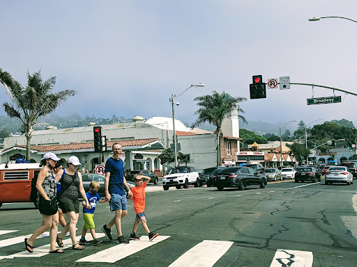 Gas Station «Mobil», reviews and photos, 104 N Coast Hwy, Laguna Beach, CA 92651, USA