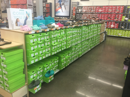 Shoe Store «Rack Room Shoes», reviews and photos, 301 E Hwy 377 #104, Granbury, TX 76048, USA