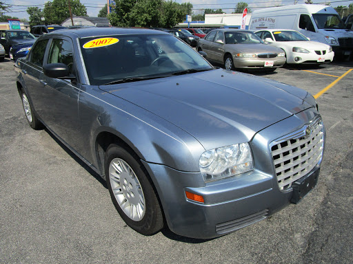 Car Dealer «E-Z Loan Auto Sales of Buffalo», reviews and photos, 2227 Elmwood Ave, Buffalo, NY 14216, USA