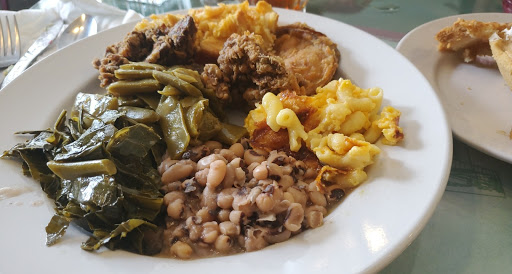 Southern Restaurant (US) «Blue Willow Inn Restaurant & Gift Shop», reviews and photos, 294 N Cherokee Rd, Social Circle, GA 30025, USA