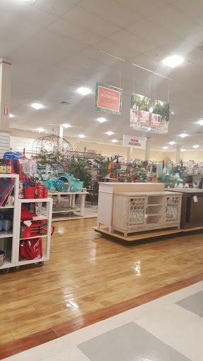 Department Store «HomeGoods», reviews and photos, 25959 Lorain Rd, North Olmsted, OH 44070, USA