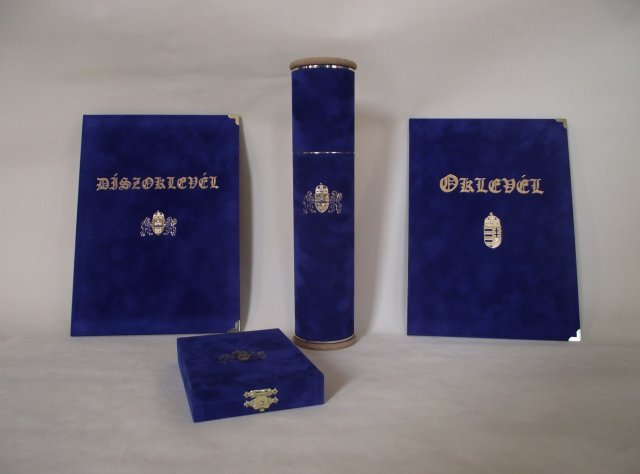 Veres 98 Könyvkötészet Bt. - doboz,díszdoboz,könyvkötészet - Kazincbarcika