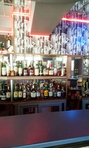 Уиски клуб "Lucky", град Сливен - Бар