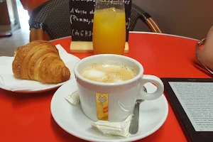 Cafe de Paris Bar PMU image