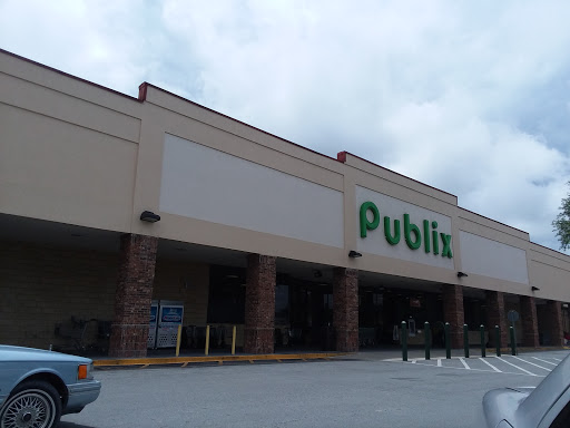 Shopping Mall «South Oaks Shopping Center», reviews and photos, 1546 S Ohio Ave, Live Oak, FL 32064, USA