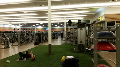 Health Club «LA Fitness», reviews and photos, 555 E Hospitality Ln, San Bernardino, CA 92408, USA