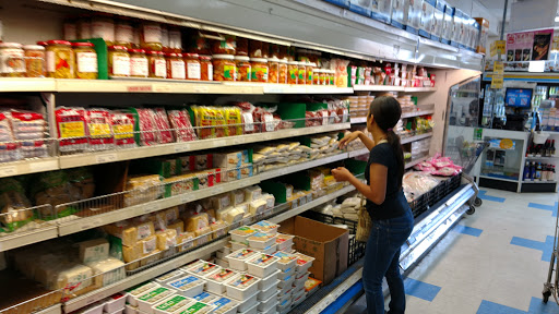 Asian Grocery Store «Tai Nam Food Market», reviews and photos, 4925 N Broadway St, Chicago, IL 60640, USA