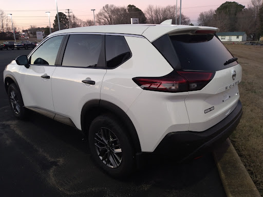 Used Car Dealer «Premier Nissan», reviews and photos, 300 TN-77, Paris, TN 38242, USA