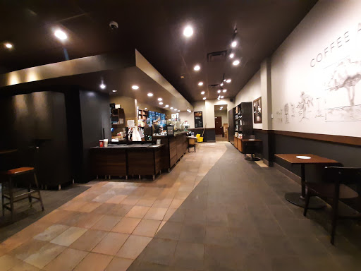 Starbucks, 2040 Cliff Rd Suite 101, Eagan, MN 55122, USA, 