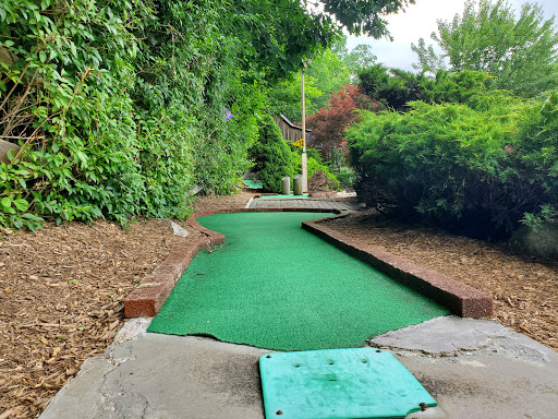 Miniature Golf Course «Olde Sawmill Grill and Miniature Golf Course», reviews and photos, 345 Oxford Rd, Oxford, CT 06478, USA