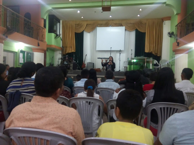Iglesia Asamblea de Dios Ecuatoriana - Escuela