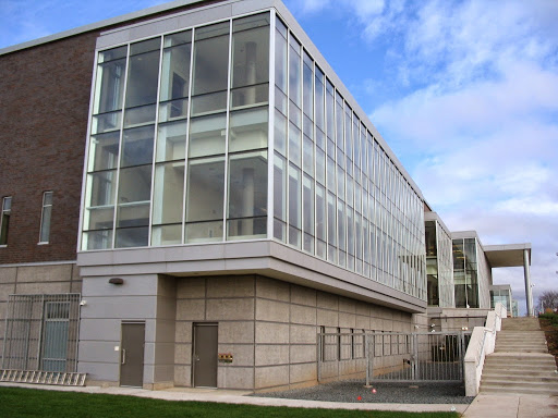 Painter «Schoenfelder Painting», reviews and photos, 6022 Blue Cir Dr #100, Hopkins, MN 55343, USA