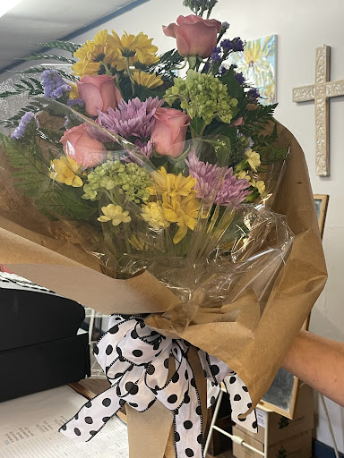 Florist «Heavenly Cakes and Flowers», reviews and photos, 806 N Loop 336 W, Conroe, TX 77301, USA